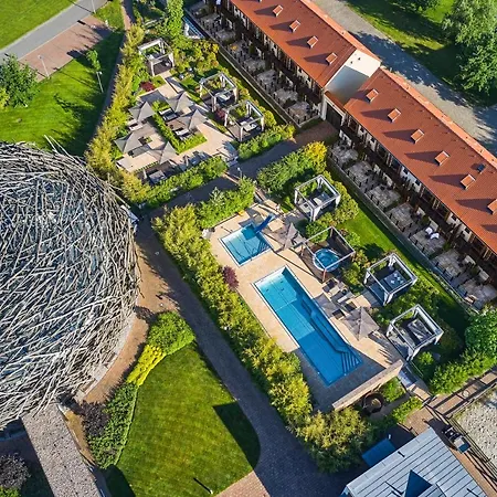 Hotel čapí Hnízdo