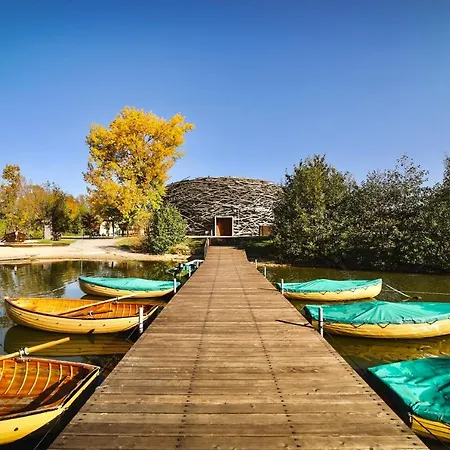 Capi Hnizdo Hotel