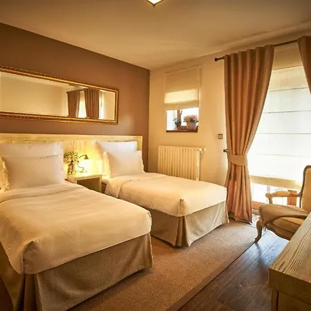 Farma Capi Hnizdo Hotel Olbramovice (Benesov)