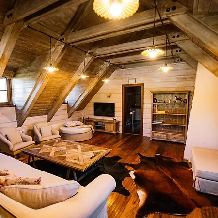 čapí Hnízdo 4* Olbramovice (Benesov)
