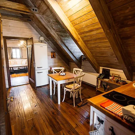 čapí Hnízdo Hotel Olbramovice (Benesov)